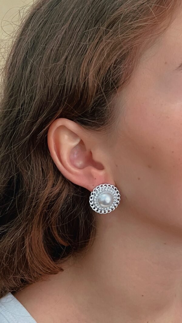 Boucles d’oreilles perles et strass – Image 2