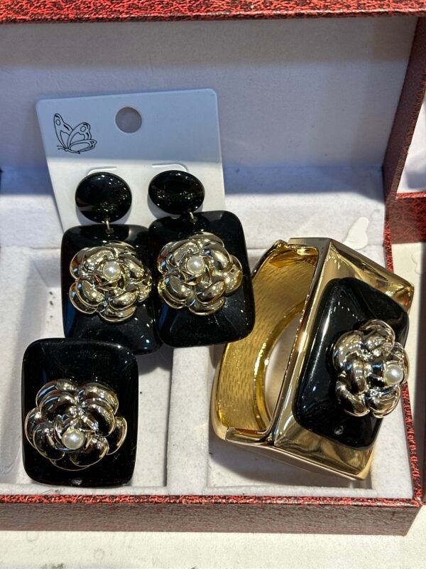 Ensemble bijoux de fêtes