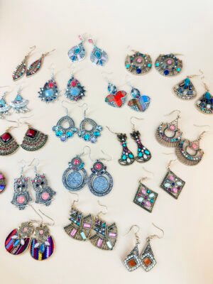 Lot de 12 Boucles d’oreilles métal motif bohème colorées