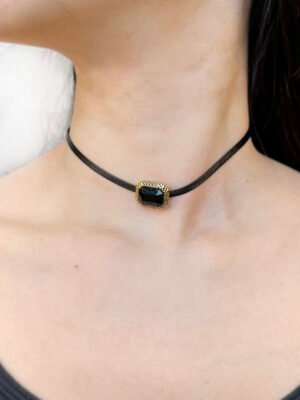 Collier Ras cou pierre noire
