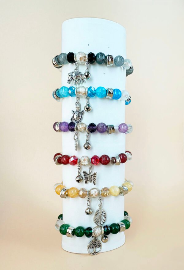Lot de 12 Bracelets Perles avec charms