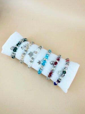 Lot de 12 Bracelets Perles avec charms