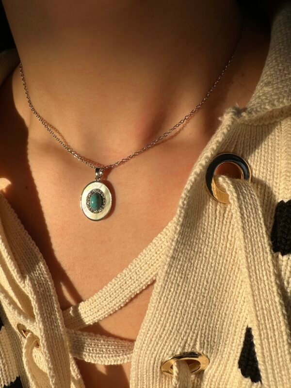 Collier Nacre, Turquoise, en acier inoxydable