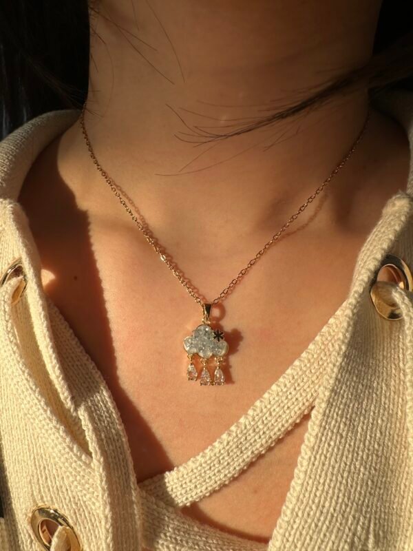 Collier nuage strass en acier inoxydable