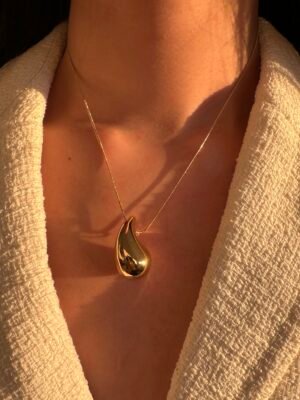 Collier goutte en acier inoxydable