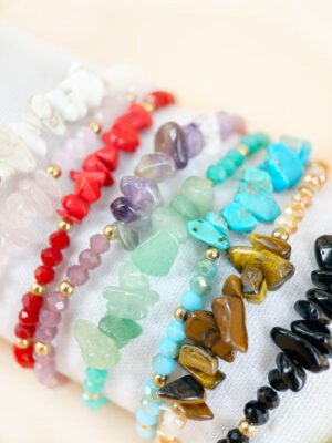 Lot 12 Bracelets Pierres et perles