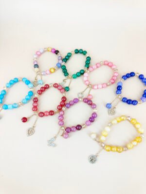 Lot de 12 Bracelets Perles avec charms