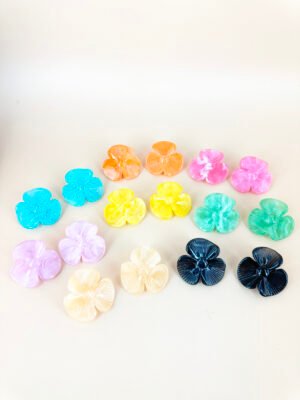 Lot de 12 Boucles d’oreilles fleurs colorées en acétate