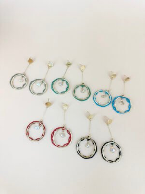 Lot de 12 Boucles d’oreilles pendantes colorées