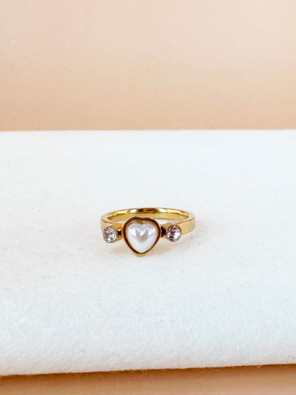 Bague coeur en acier