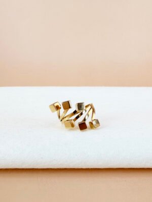 Bague motif cube en acier