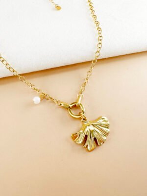 Collier feuille de ginkgo en acier inoxydable