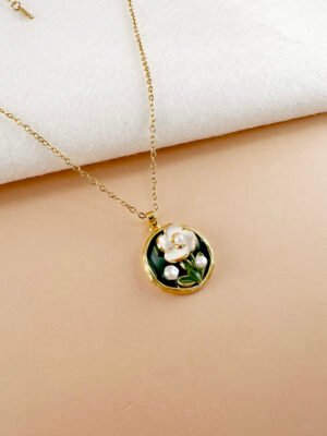 Collier médaillon vert fleurs en acier inoxydable