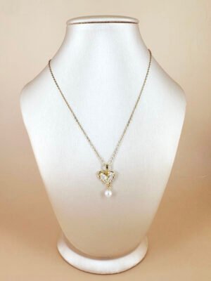 Collier cœur et perle en acier inoxydable