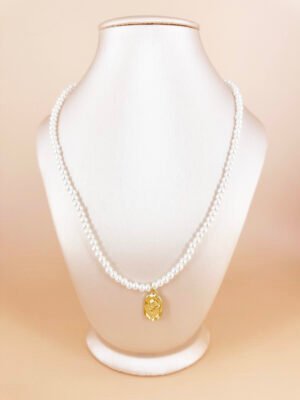 Collier perle médaillon fleur rose en acier inoxydable