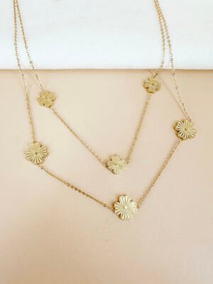 Collier double chaîne avec fleurs trèfles