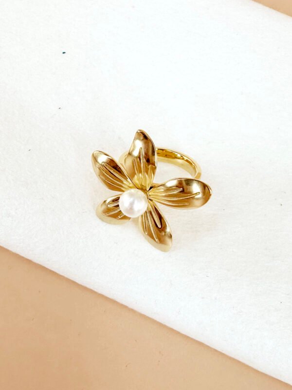 Bague Fleur et perle – Image 2