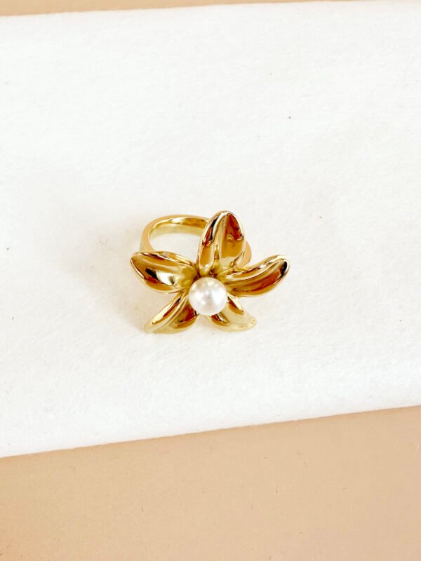 Bague Fleur et perle – Image 2
