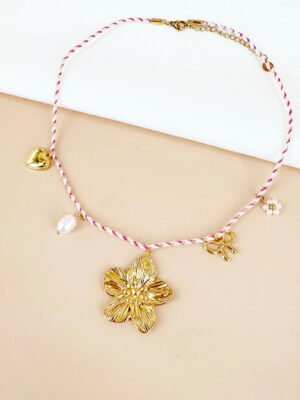 Collier cordon avec charms fleurs en acier inoxydable