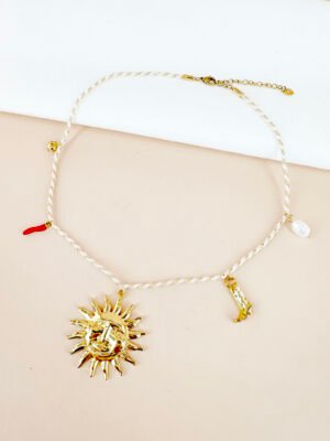 Collier cordon avec charms soleil en acier inoxydable