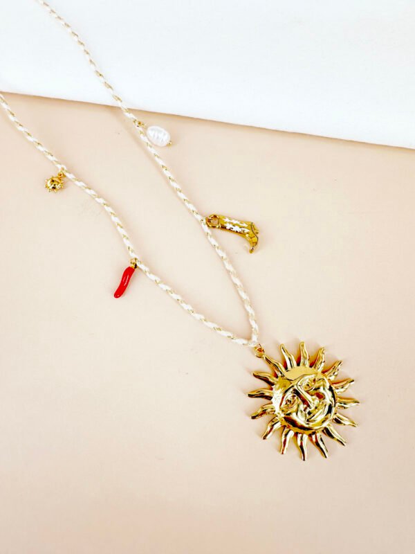 Collier cordon avec charms soleil en acier inoxydable – Image 3