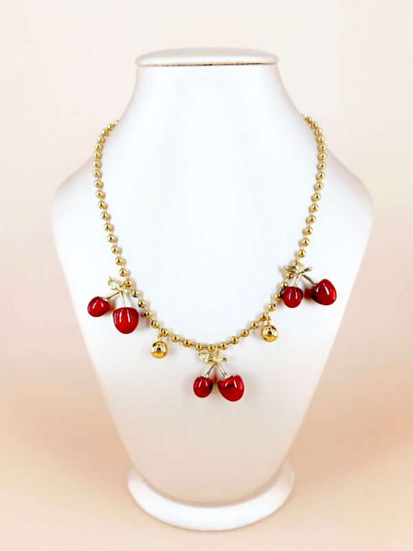 Collier avec multiples cerises en acier inoxydable – Image 4