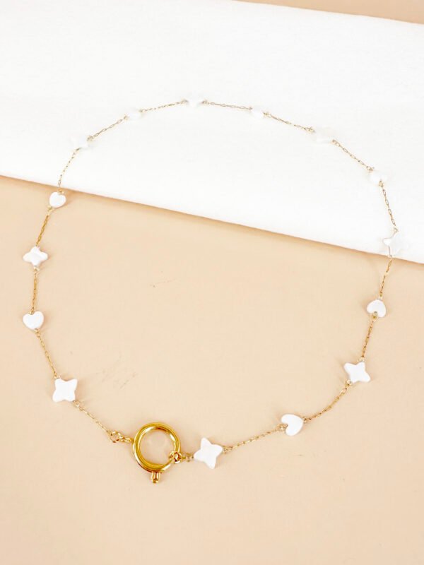 Collier motif nacre avec fermoir pour charms