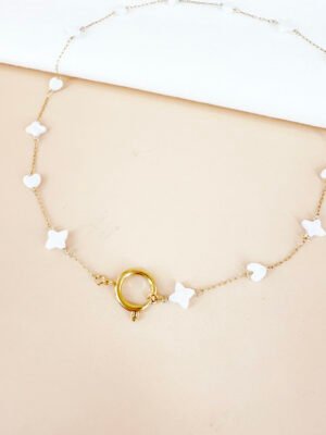Collier motif nacre avec fermoir pour charms