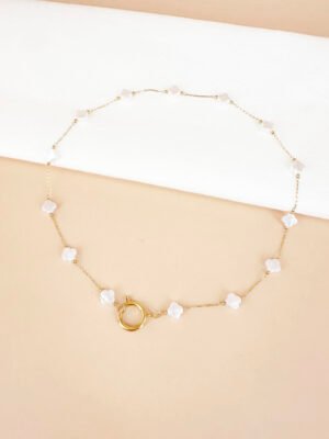 Collier chaine et perles trèfles avec fermoir pour charms