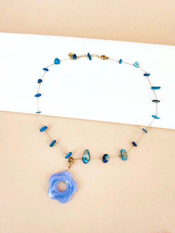 Collier chaine nacre avec breloque charms fleur resine en acier inoxydable – Image 5