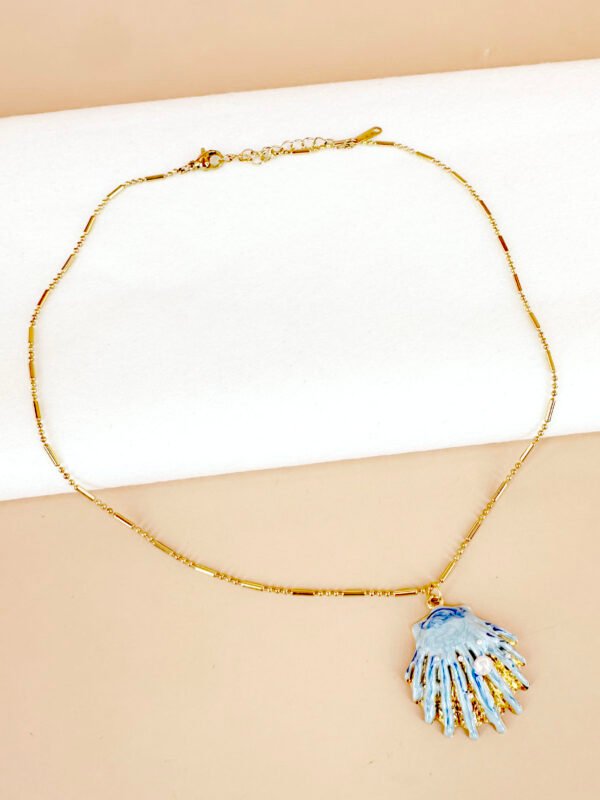 Collier pendentif coquillage bleu – Image 2