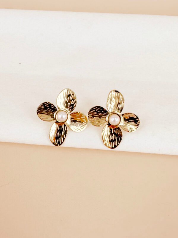 Boucles d'oreilles fleur en acier inoxydable