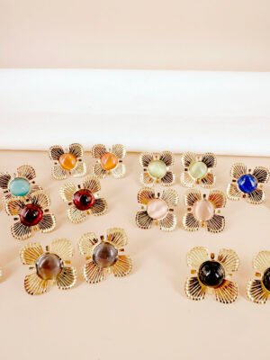 Boucles d’oreilles fleurs avec perles en acier inoxydable