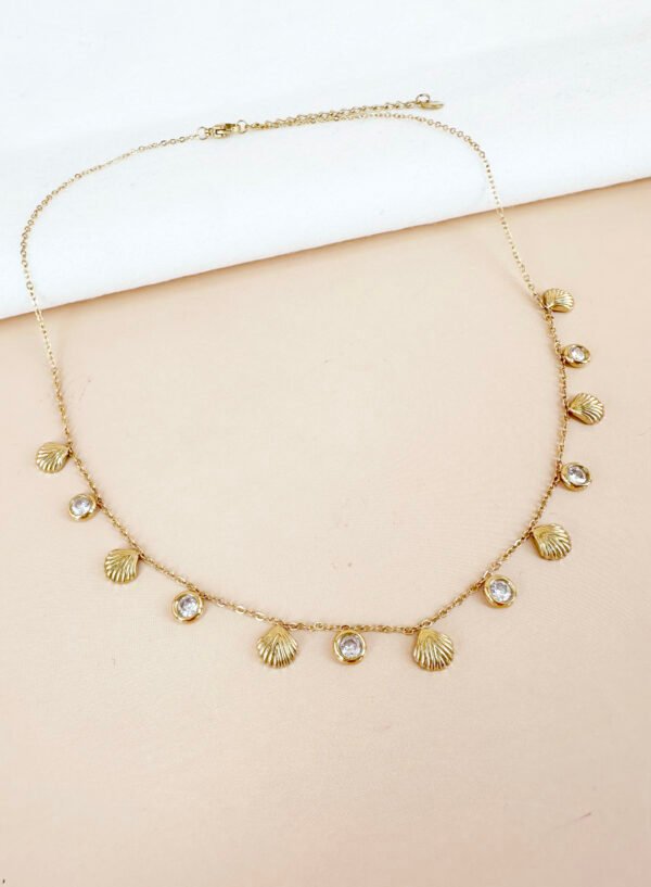 Collier coquillages et strass en acier inoxydable