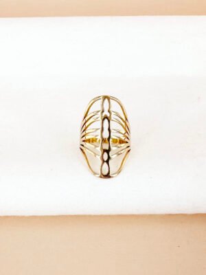 Grande bague avec motif en acier inoxydable