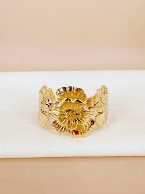 Bracelet manchette motif fleurs