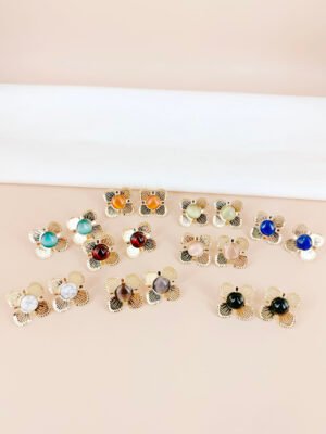Boucles d’oreilles fleurs avec perles en acier inoxydable