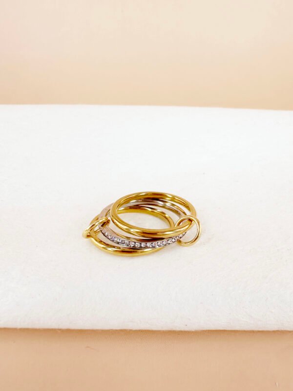 Bague Stella Triple Alliance avec strass en acier inoxydable – Image 2