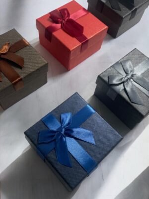Lot de 6 Boîtes Cadeaux Bijoux Assorties avec Rubans