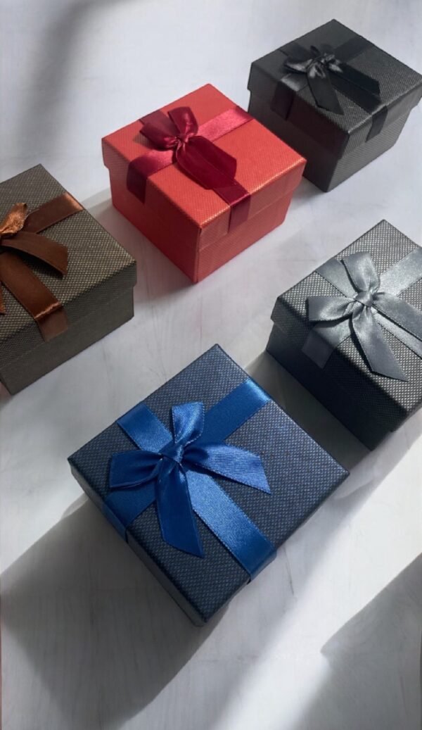 Lot de 6 Boîtes Cadeaux Bijoux Assorties avec Rubans