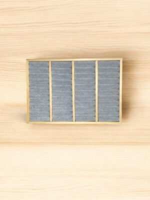 Plateau présentoir à bracelet en bois et velours gris