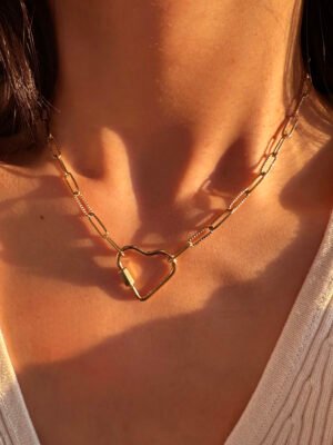 Collier chaîne fermoir coeur en acier inoxydable
