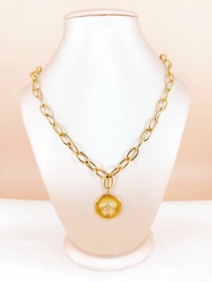 Collier médaillon motif bohème en acier inoxydable
