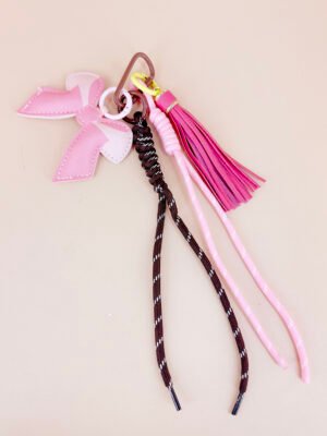 Porte clés de sac, grigris, breloques noeud rose