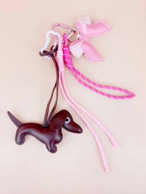 Porte clés de sac, grigris, breloques chien et noeud