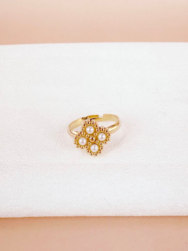Bague fleurs et perles en acier inoxydable