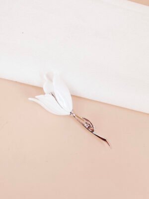 Broche tulipe blanche