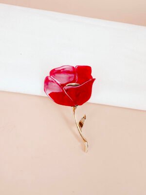 Broche fleur rouge