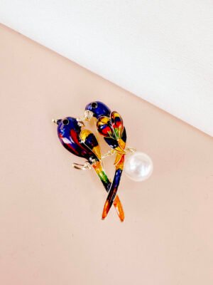 Broche couple perroquet et perle