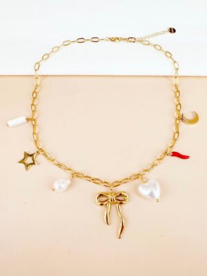 Collier breloques noeud, piment, perles en acier inoxydable